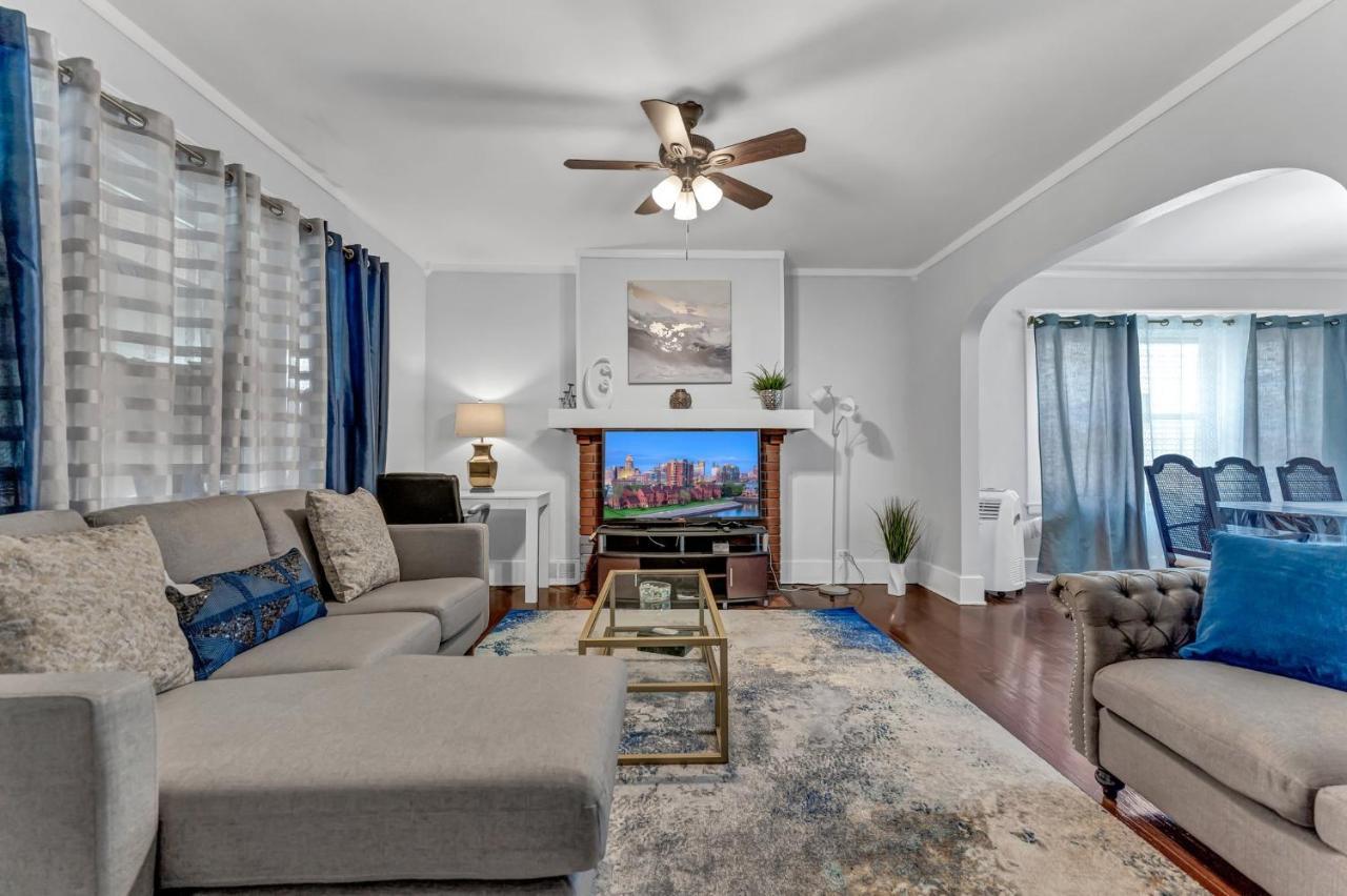 הוילה באפלו Renovated Main Floor Large 3 Bed House מראה חיצוני תמונה