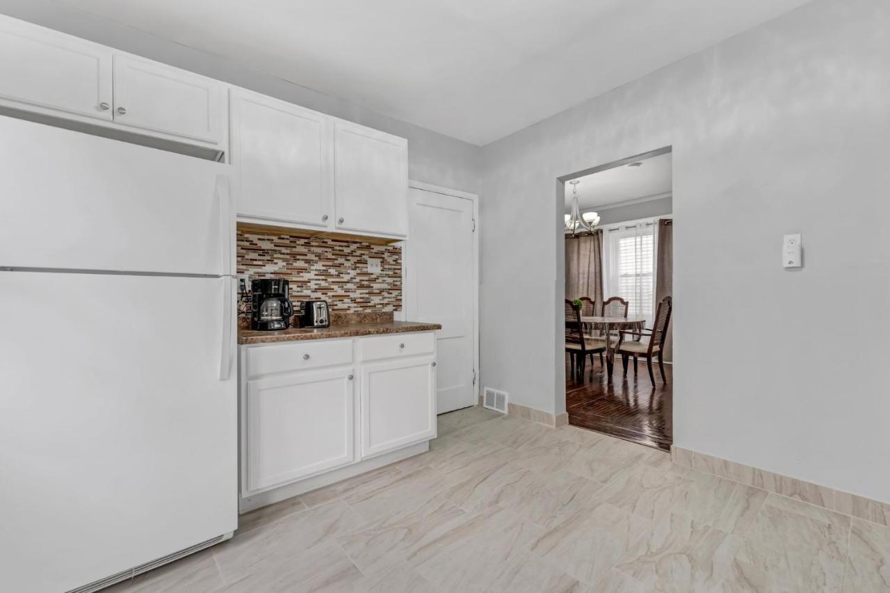 הוילה באפלו Renovated Main Floor Large 3 Bed House מראה חיצוני תמונה